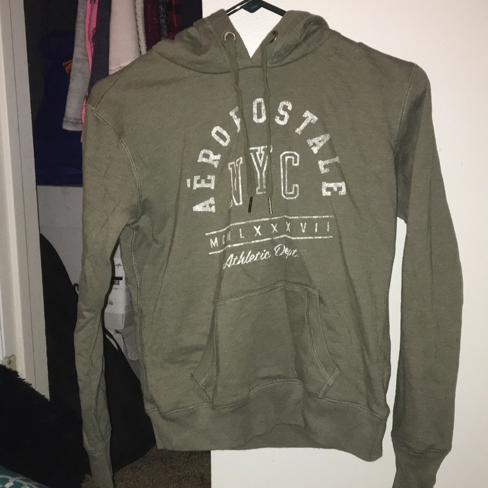 Aeropostale sweatshirt